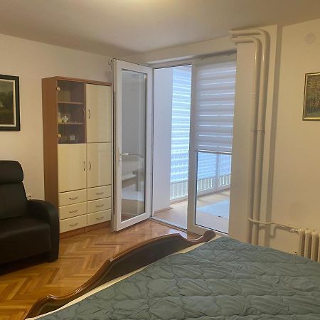 Sandra Ni Exterior foto